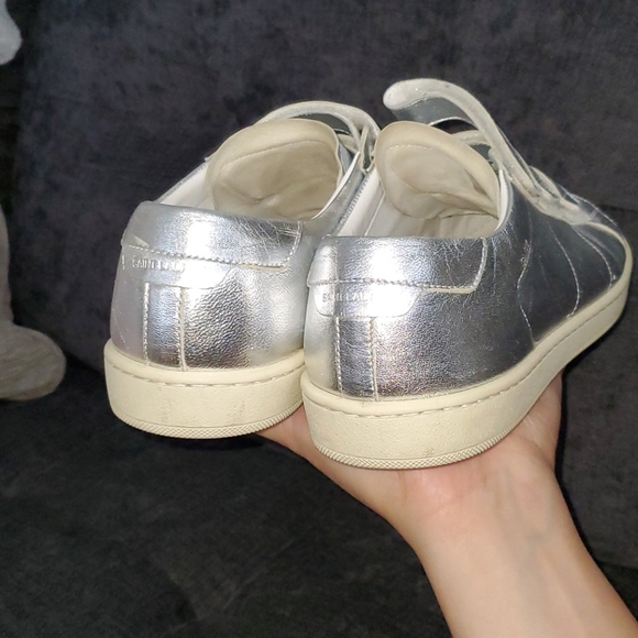 Saint Laurent Paris - Picture 5 of 5